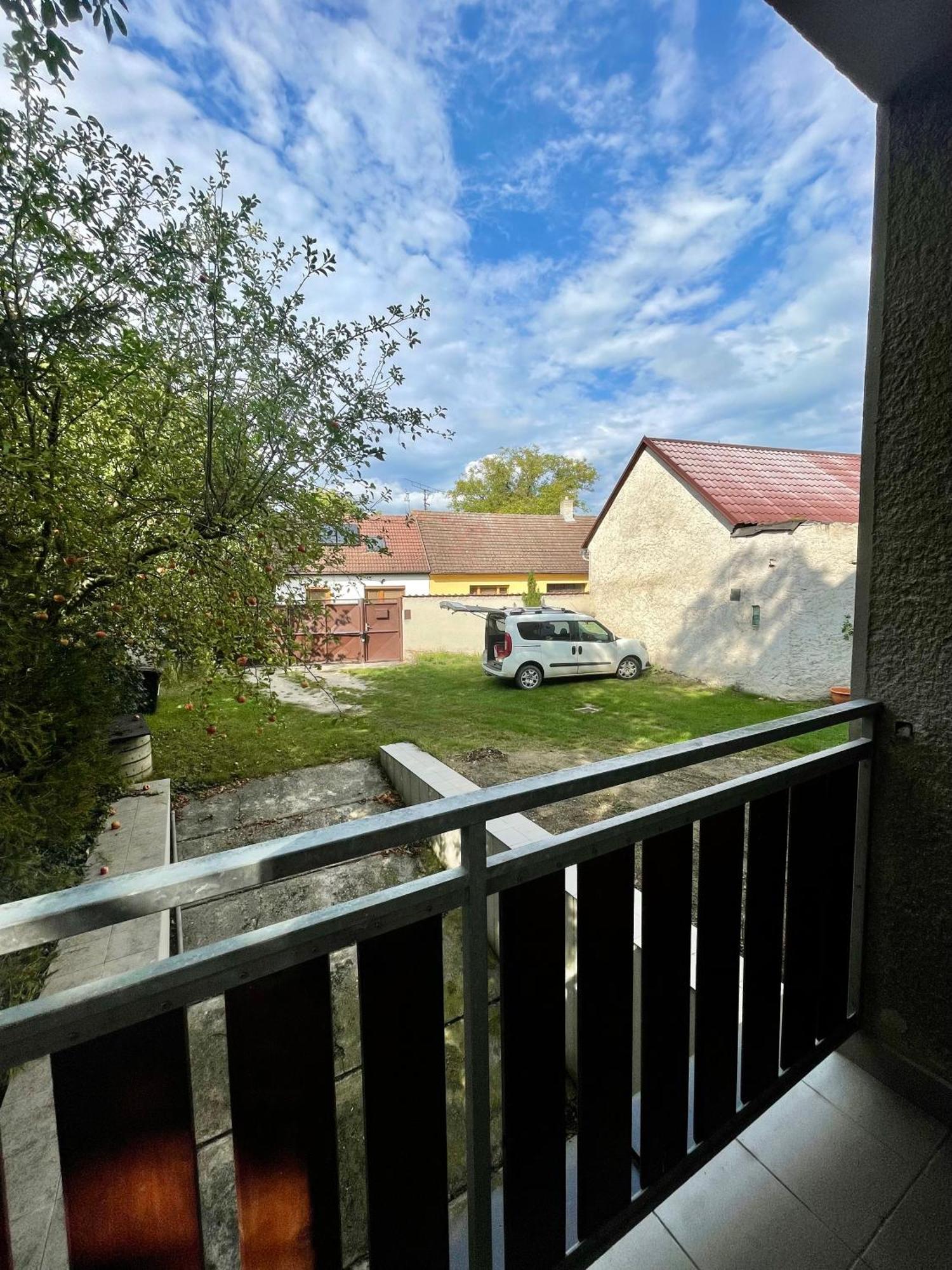 Apartment S Terasou Lysa Lysá nad Labem Buitenkant foto